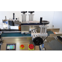 ELF-50 vollautomatische Flaschen Etikettiermaschine - platzsparende Etikettierung von Flaschen, Dosen, Gl&auml;ser und andere zylindrische Verpackungen